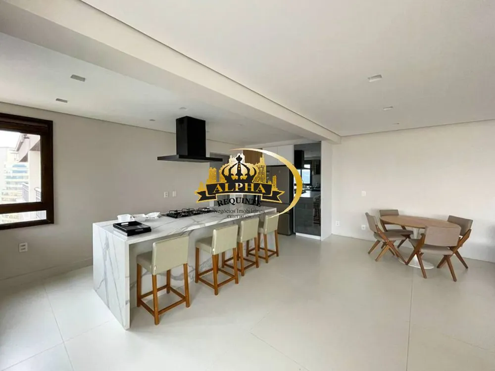 Apartamento, 3 quartos, 228 m² - Foto 1