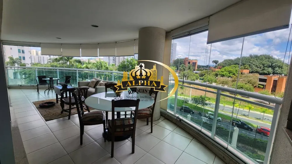 Apartamento, 3 quartos, 285 m² - Foto 2