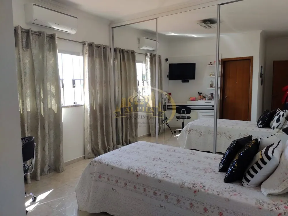 Casa, 4 quartos, 315 m² - Foto 8