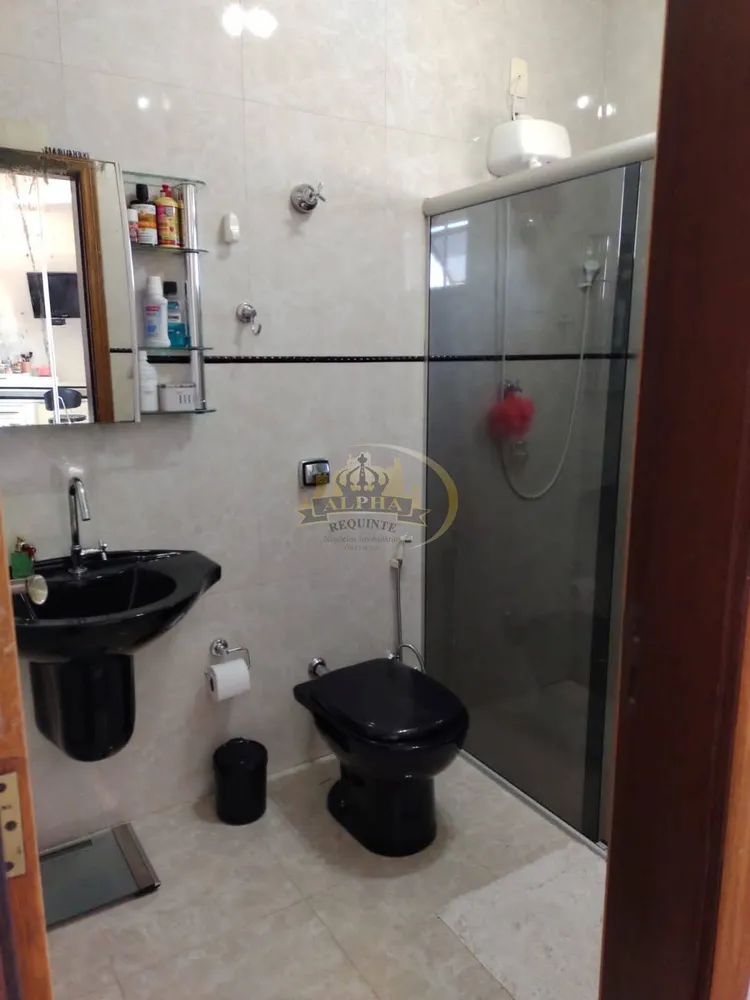 Casa, 4 quartos, 315 m² - Foto 1