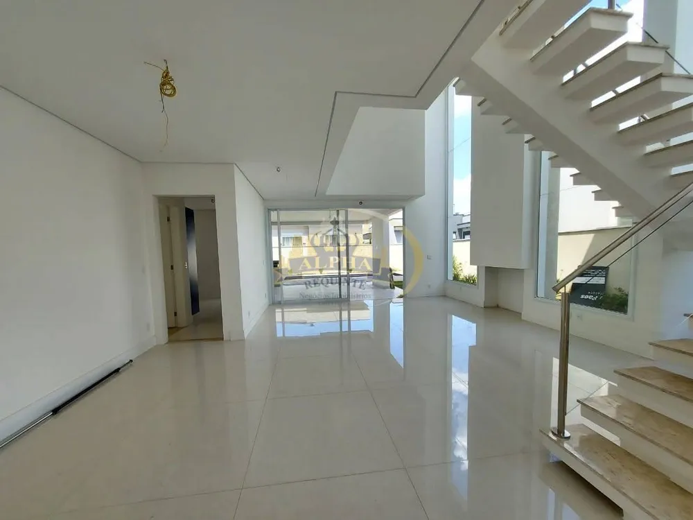 Casa de Condomínio - Foto 1