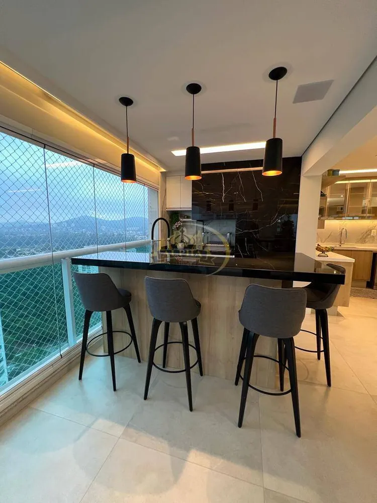 Apartamento, 3 quartos, 200 m² - Foto 3