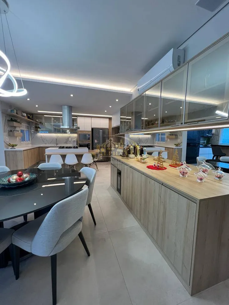 Apartamento, 3 quartos, 200 m² - Foto 8