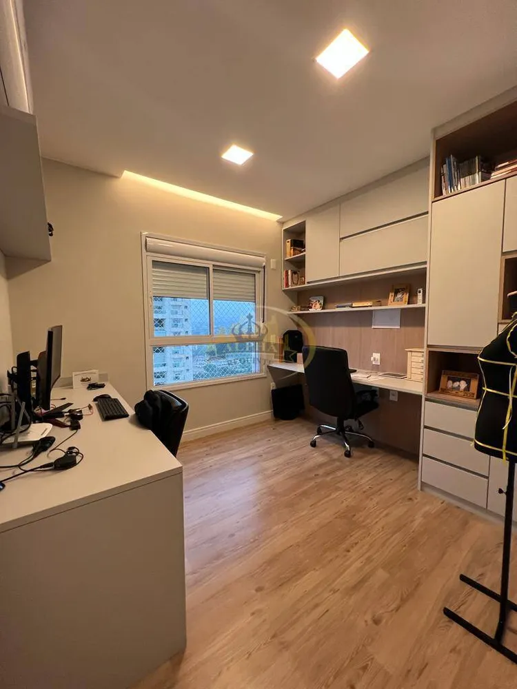 Apartamento, 3 quartos, 200 m² - Foto 11