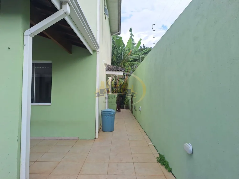 Casa, 3 quartos, 300 m² - Foto 16