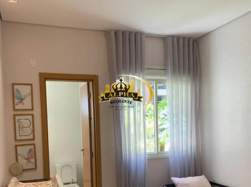 Apartamento, 3 quartos, 226 m² - Foto 2
