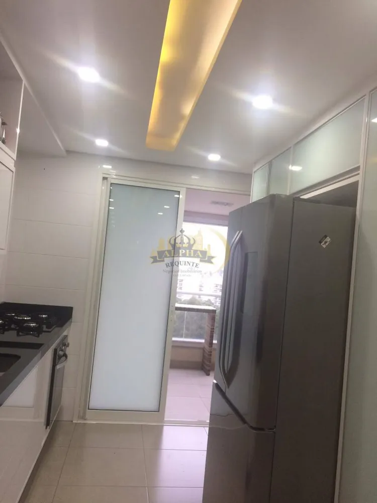 Apartamento, 3 quartos, 228 m² - Foto 1