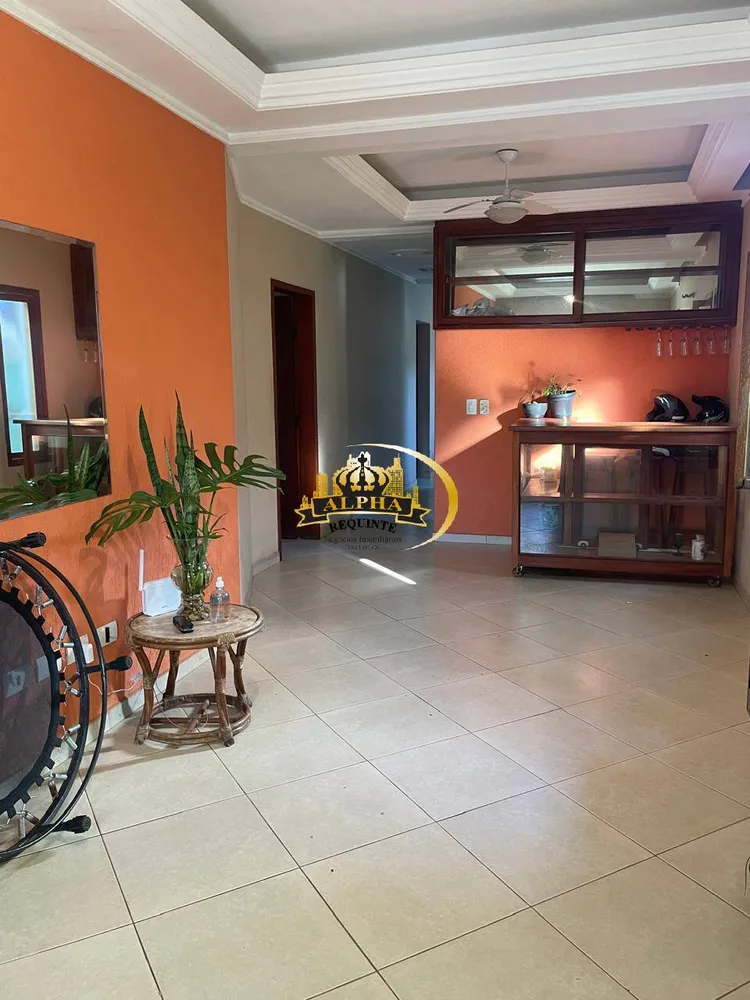 Casa, 3 quartos, 300 m² - Foto 2