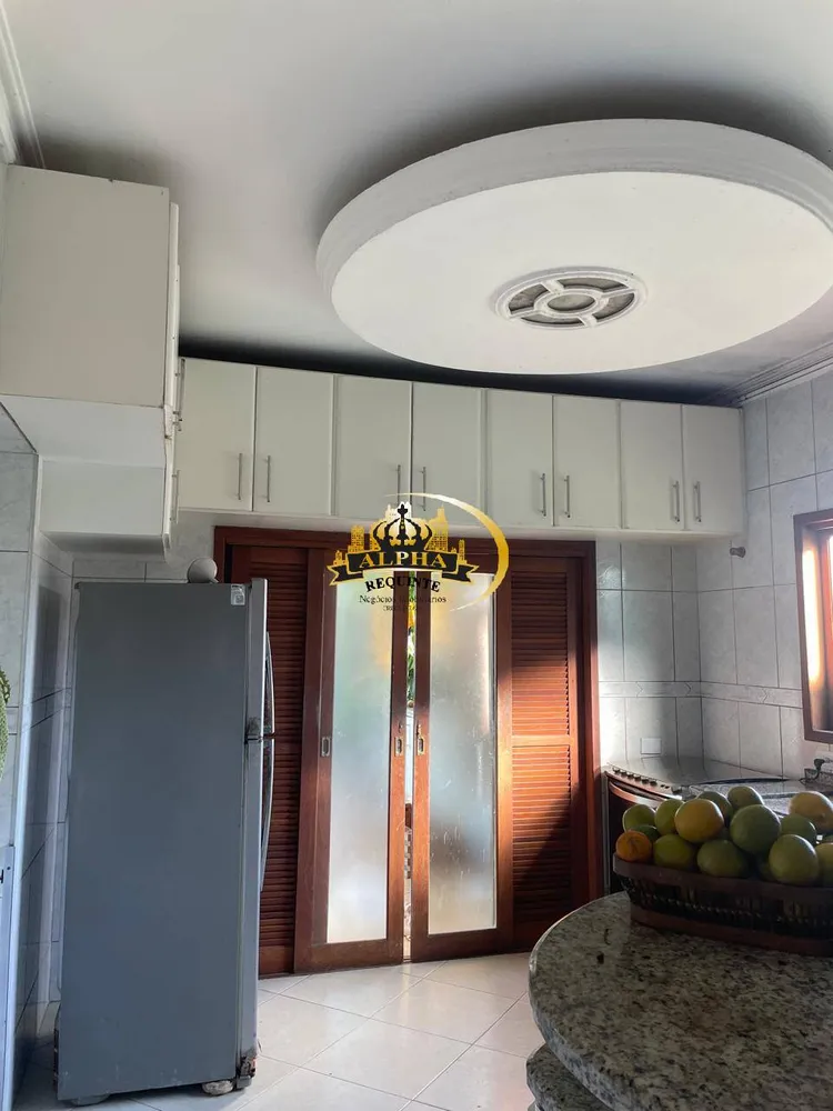 Casa, 3 quartos, 300 m² - Foto 11