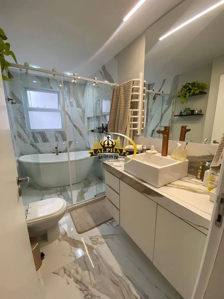 Apartamento, 4 quartos, 198 m² - Foto 2