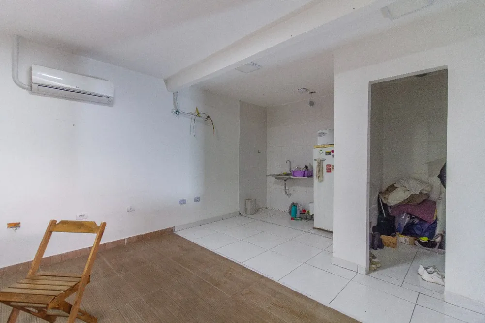 Depósito-Galpão, 221 m² - Foto 1