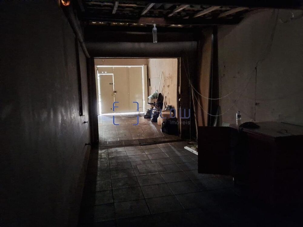 Casa, 4 quartos, 200 m² - Foto 11