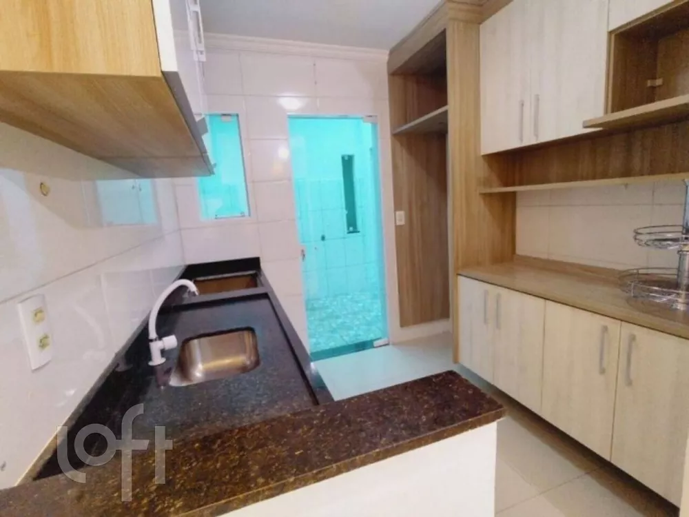 Casa à venda com 3 quartos, 97m² - Foto 4