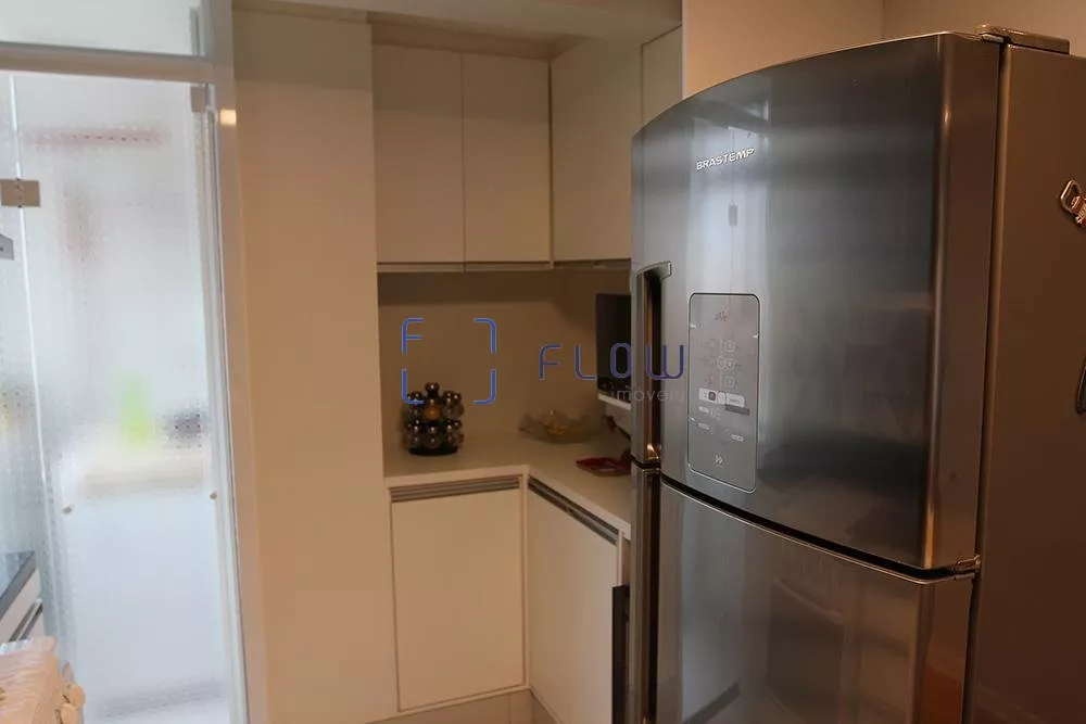 Apartamento à venda com 2 quartos, 84m² - Foto 6