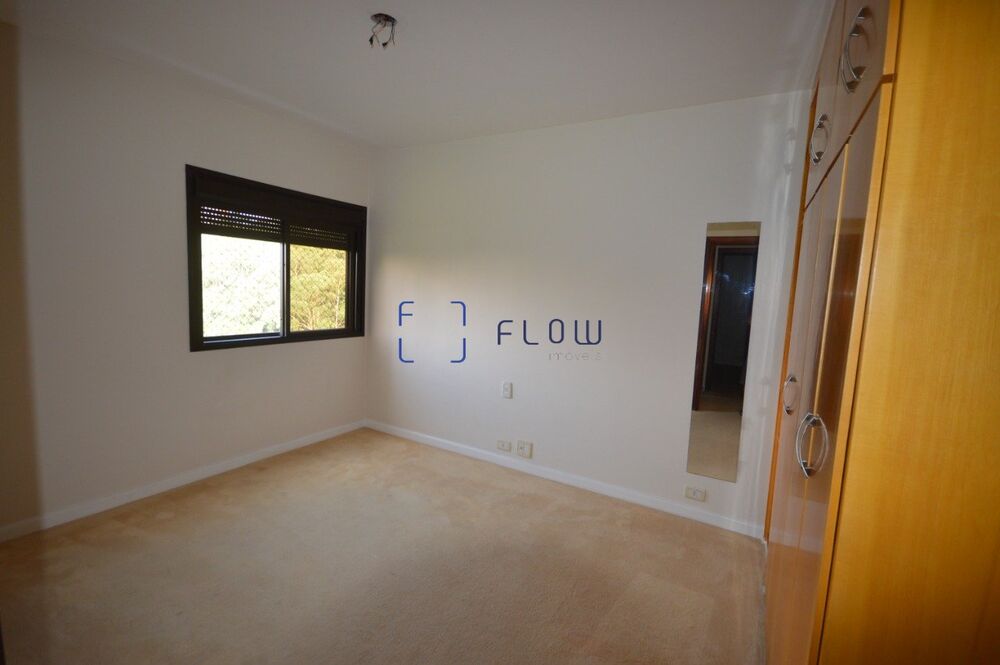 Apartamento à venda com 4 quartos, 196m² - Foto 9