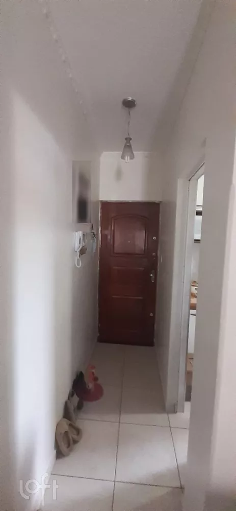 Apartamento à venda com 1 quarto, 59m² - Foto 4