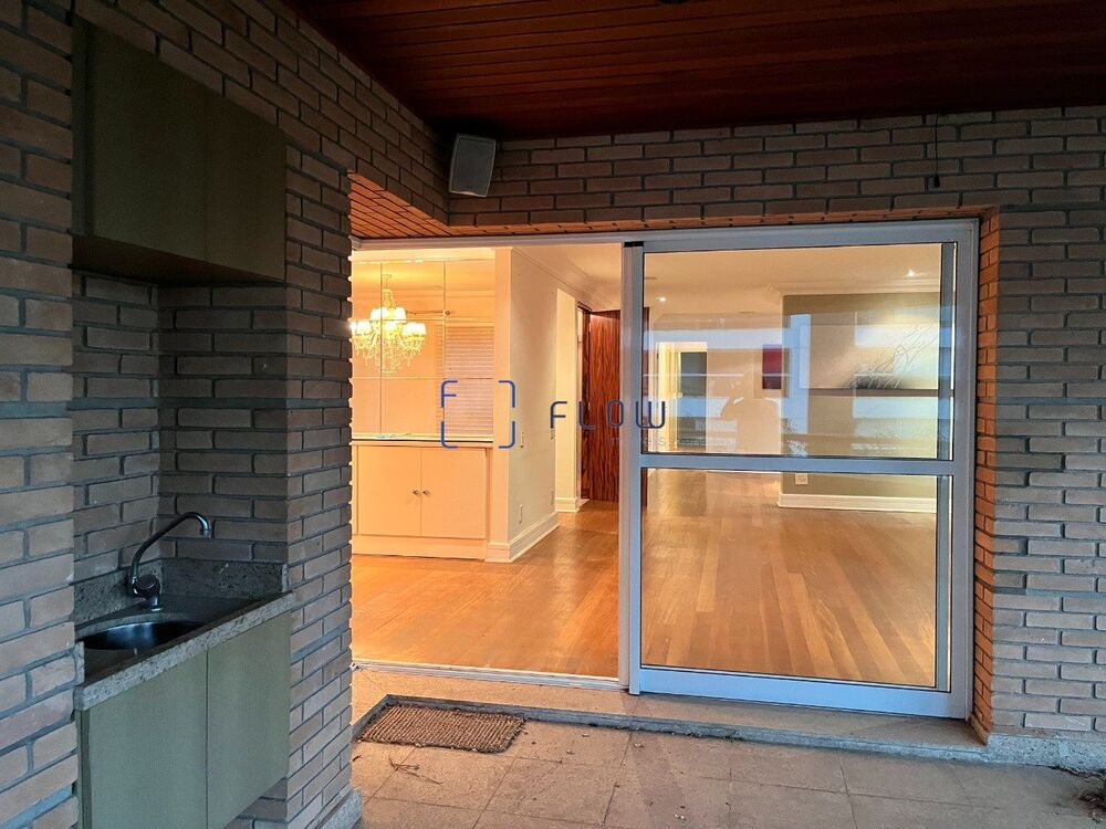 Apartamento à venda com 3 quartos, 240m² - Foto 13