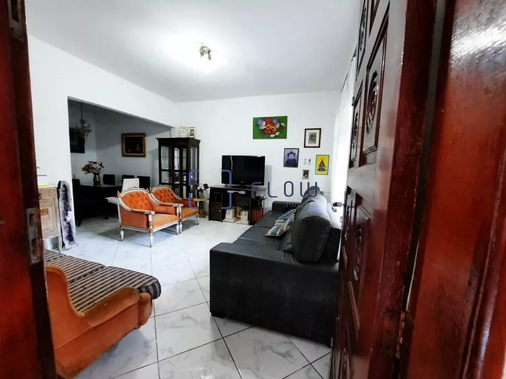 Casa à venda com 3 quartos, 151m² - Foto 2