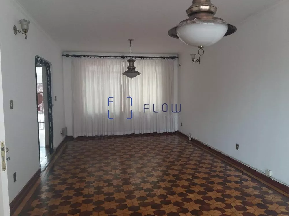 Casa à venda com 3 quartos, 195m² - Foto 4