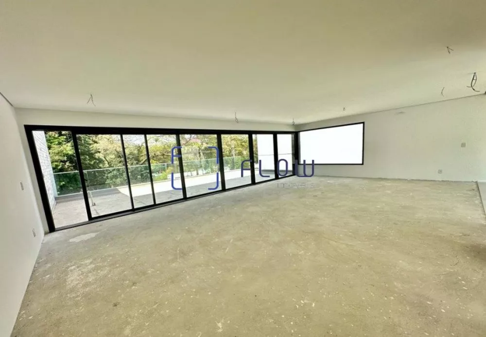 Casa à venda com 3 quartos, 748m² - Foto 4