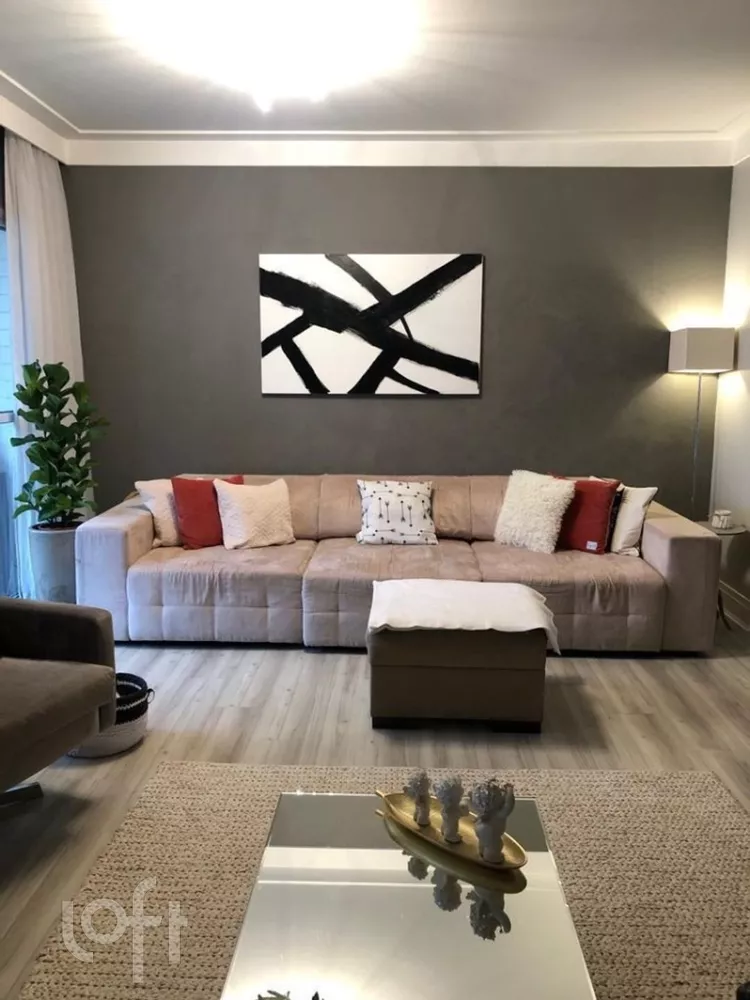 Apartamento à venda com 3 quartos, 128m² - Foto 1