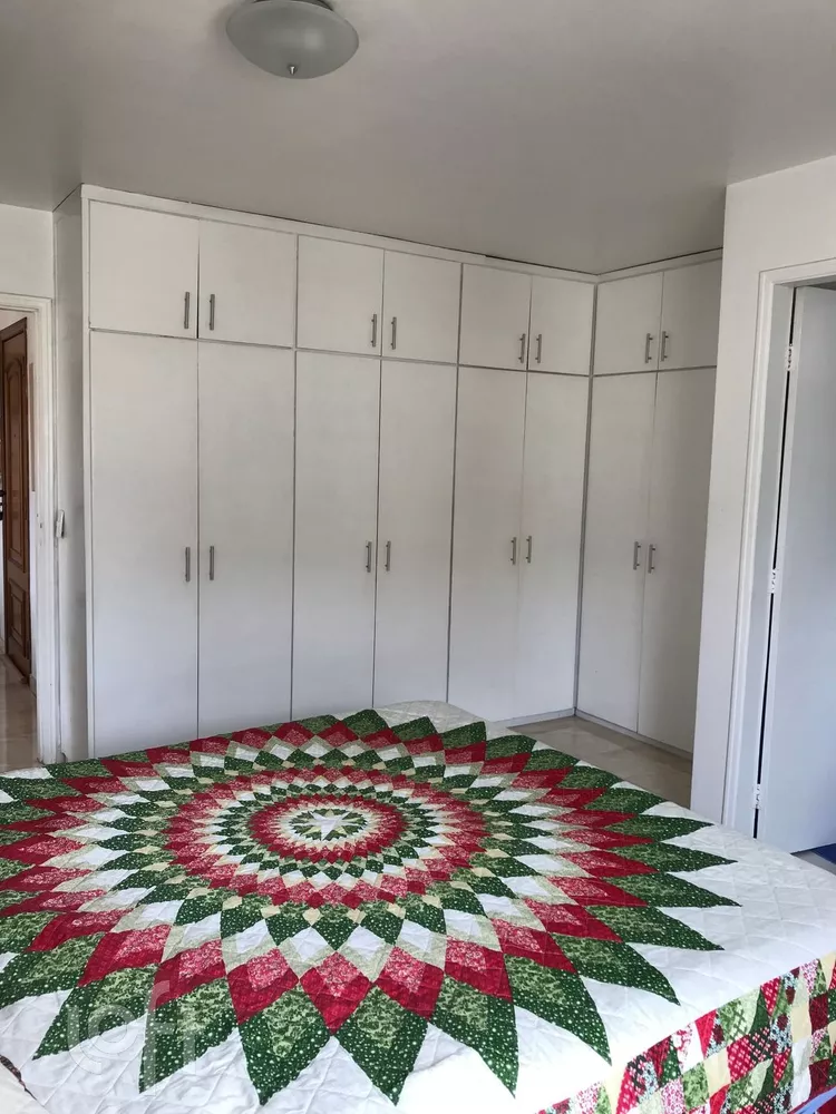 Apartamento à venda com 2 quartos, 84m² - Foto 2