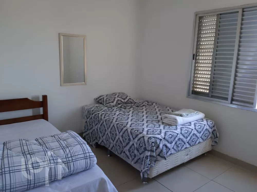 Apartamento à venda com 1 quarto, 53m² - Foto 3