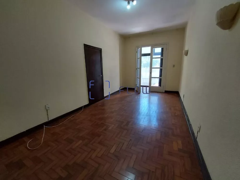 Apartamento para alugar com 2 quartos, 140m² - Foto 4