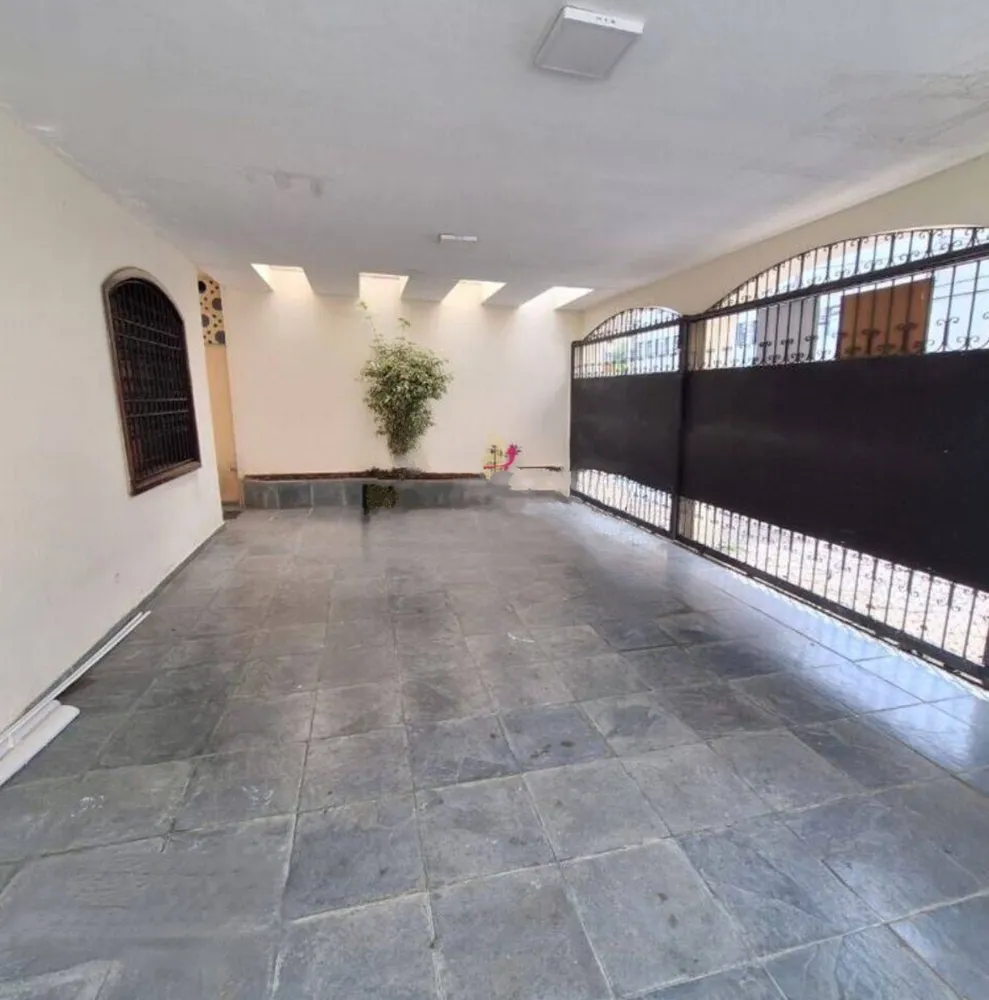 Casa, 4 quartos, 235 m² - Foto 16