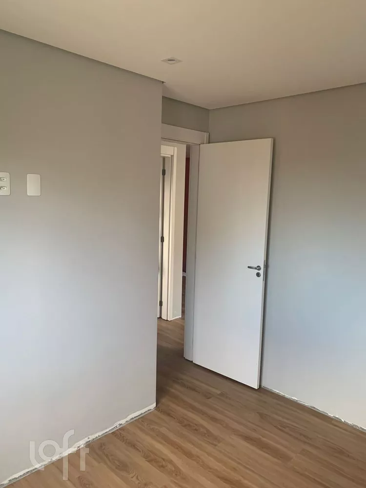 Apartamento à venda com 2 quartos, 41m² - Foto 4