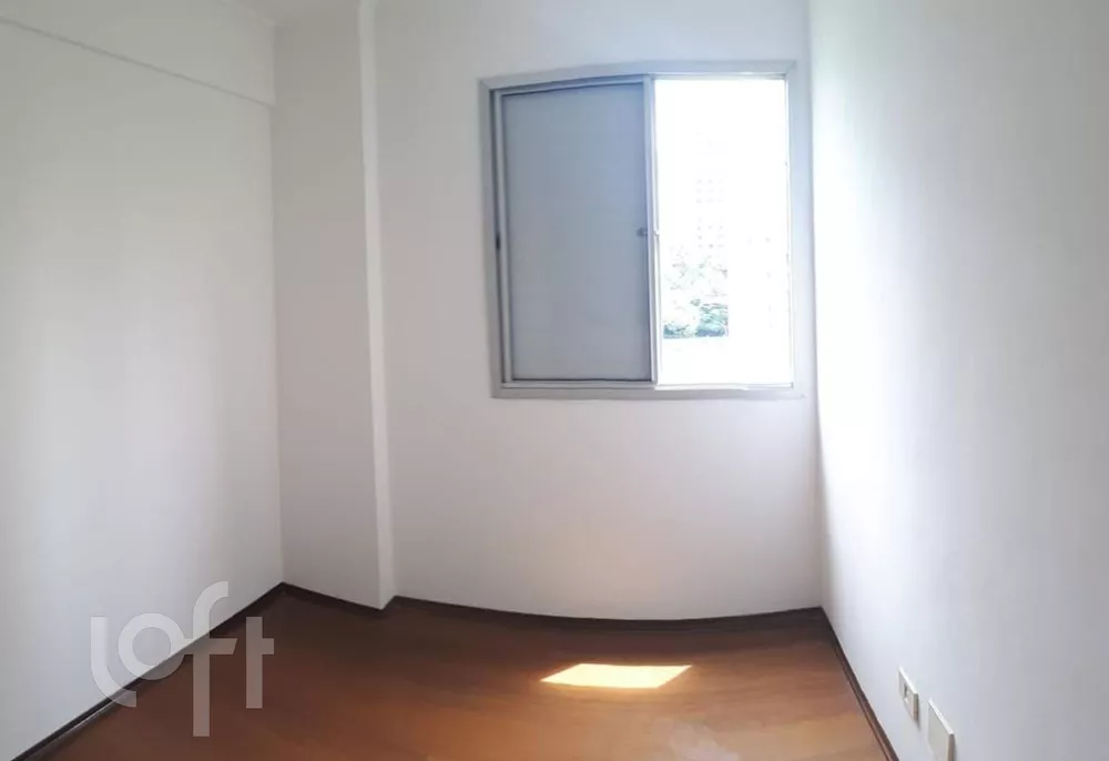 Apartamento à venda com 2 quartos, 67m² - Foto 3