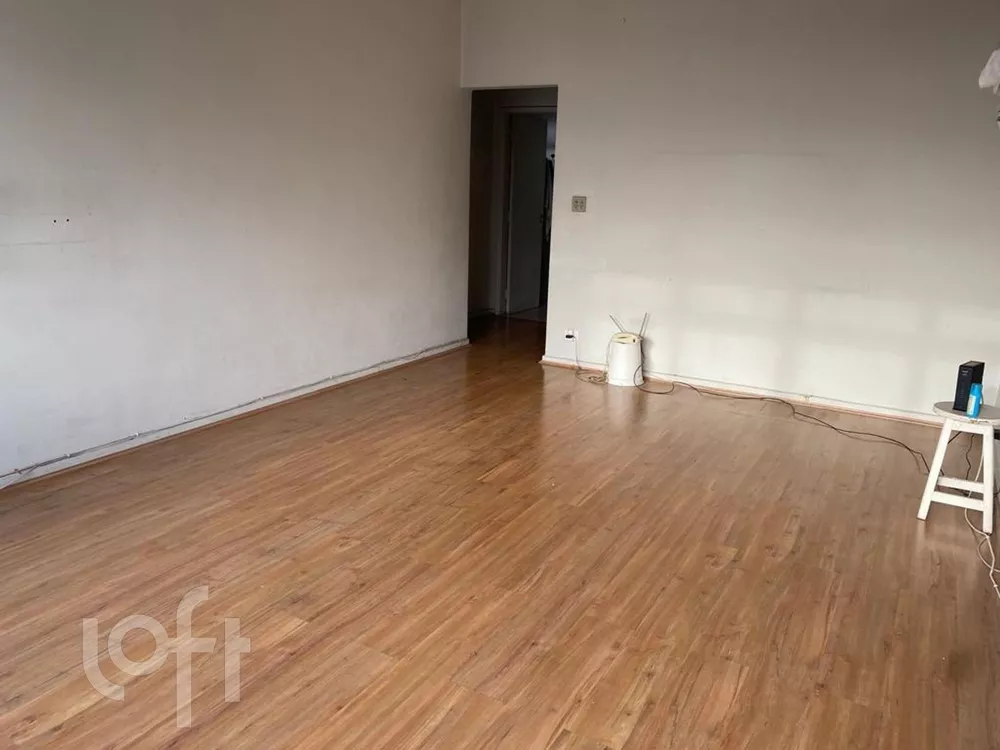 Apartamento à venda com 1 quarto, 60m² - Foto 1