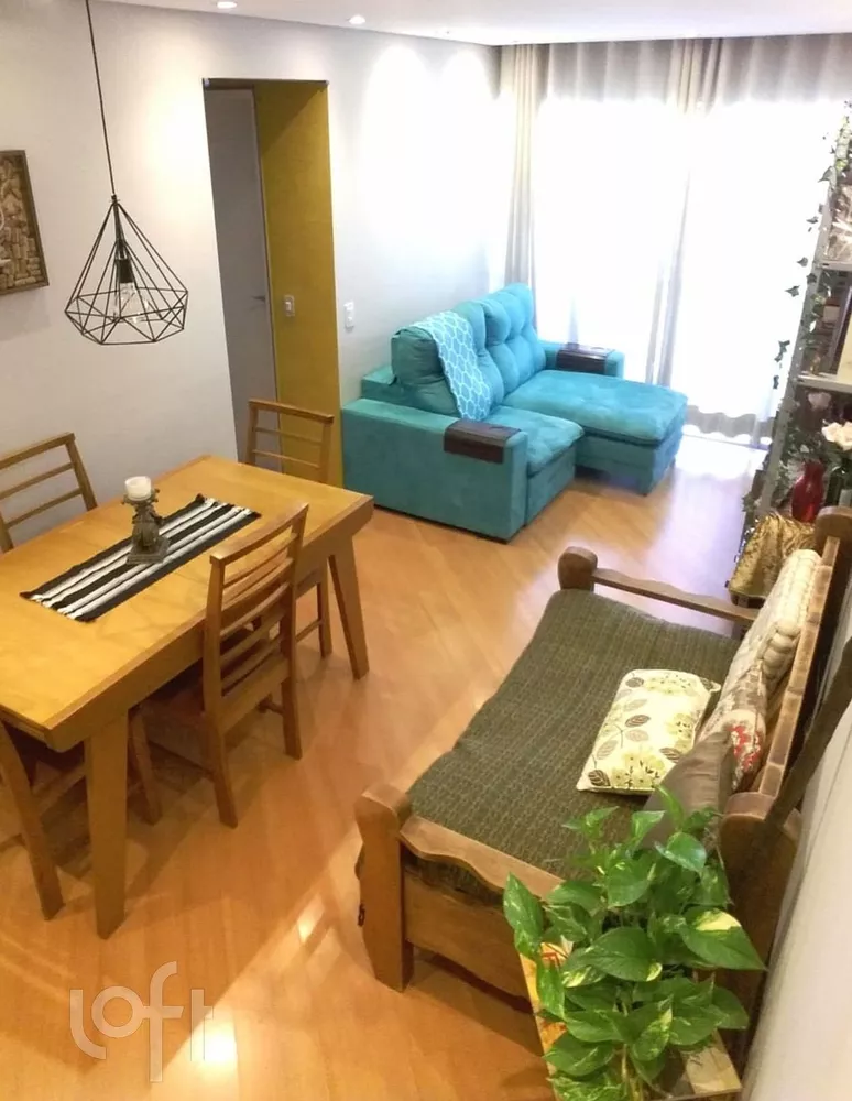 Apartamento à venda com 2 quartos, 58m² - Foto 4