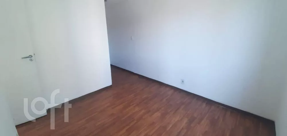 Apartamento à venda com 2 quartos, 53m² - Foto 3