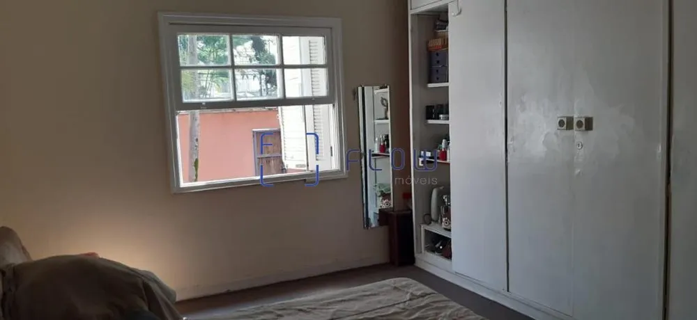 Casa, 4 quartos, 330 m² - Foto 1