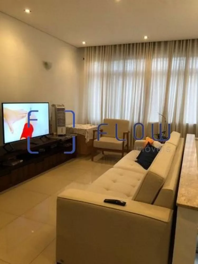 Casa à venda e aluguel com 3 quartos, 150m² - Foto 1