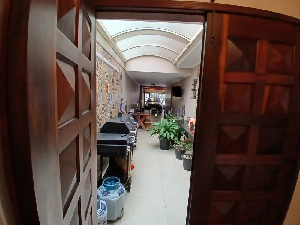 Casa, 3 quartos, 225 m² - Foto 11
