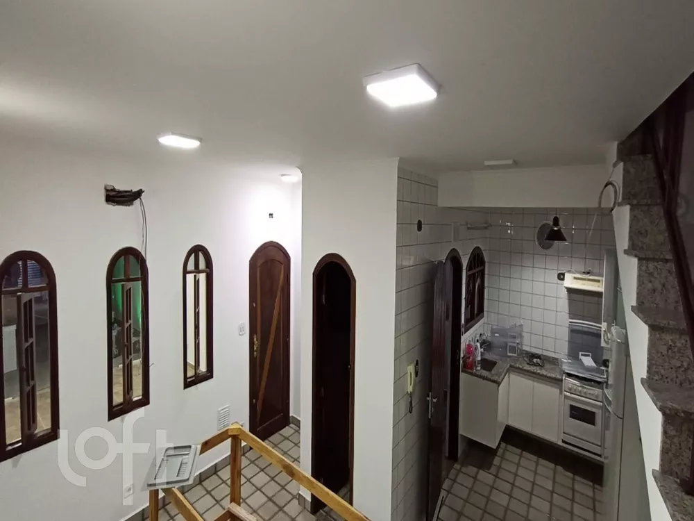 Casa à venda com 2 quartos, 100m² - Foto 5