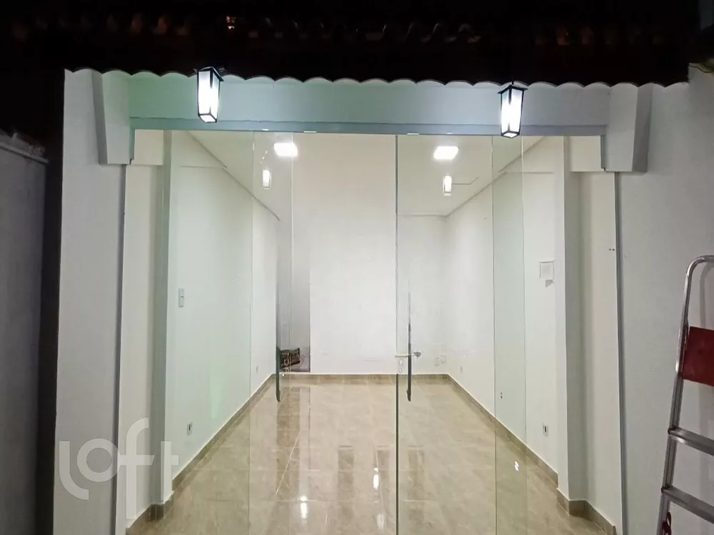 Casa à venda com 2 quartos, 100m² - Foto 1