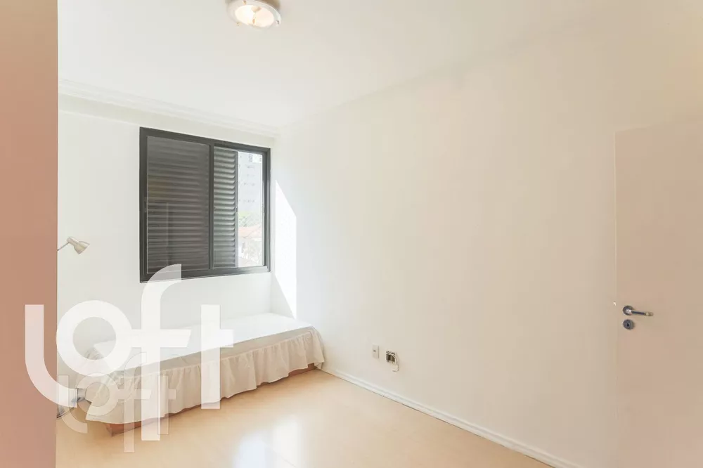 Apartamento à venda com 2 quartos, 94m² - Foto 2