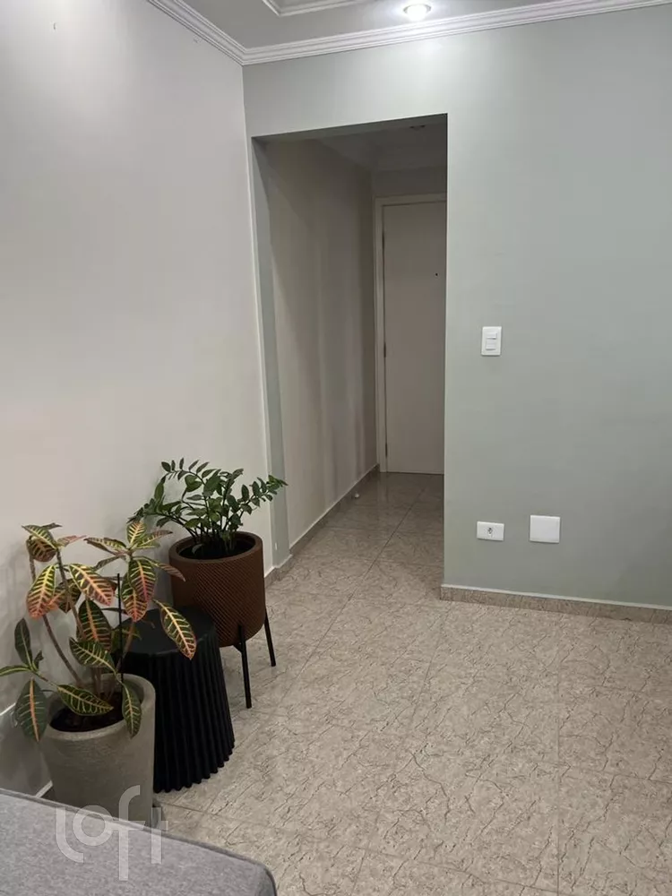 Apartamento à venda com 3 quartos, 78m² - Foto 2