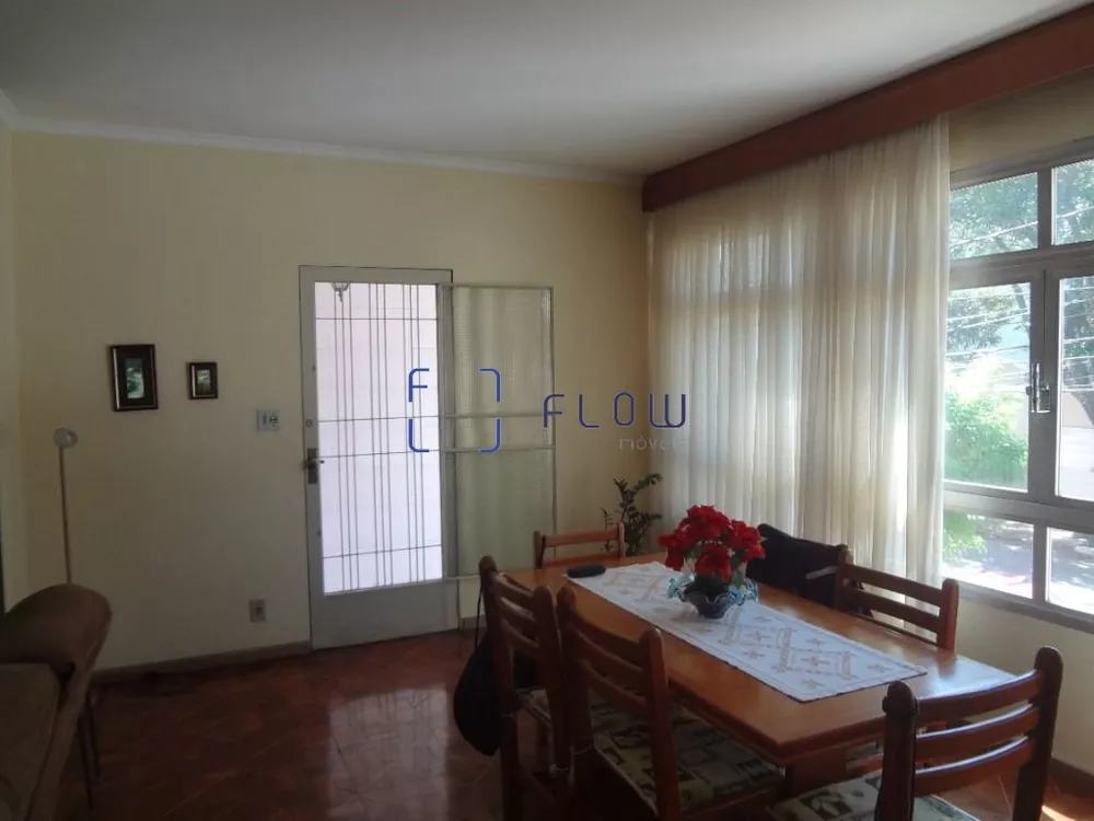 Casa à venda com 3 quartos, 300m² - Foto 3