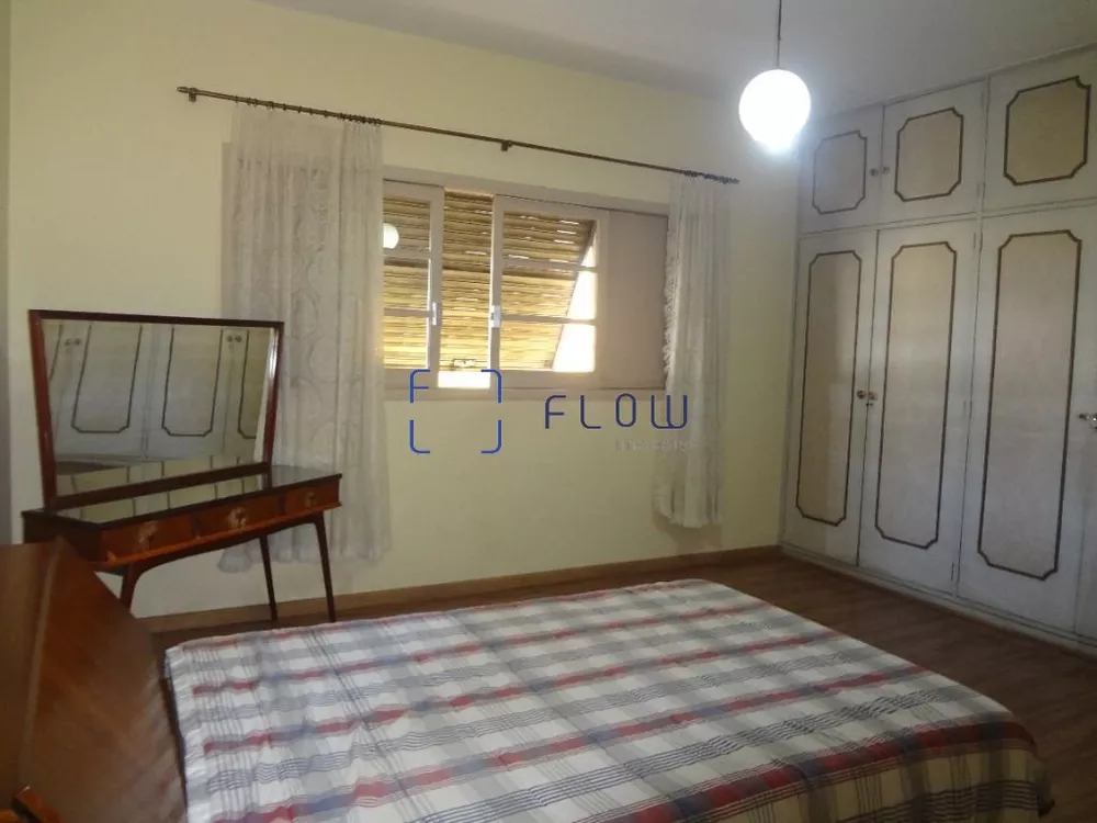 Casa à venda com 3 quartos, 300m² - Foto 12