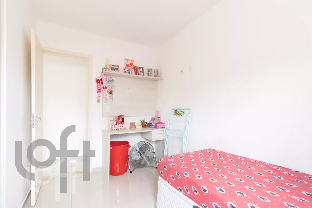 Apartamento à venda com 3 quartos, 63m² - Foto 2