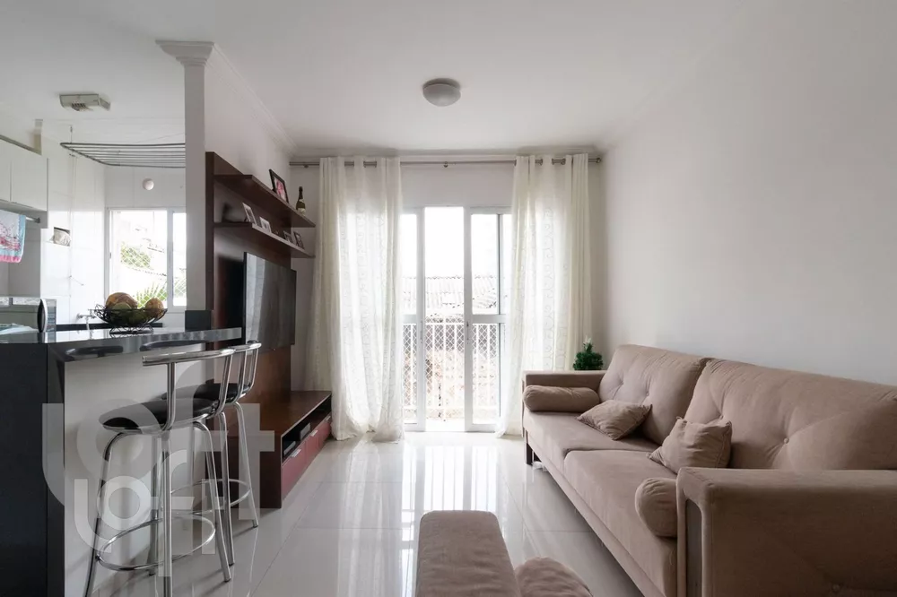 Apartamento à venda com 3 quartos, 63m² - Foto 1