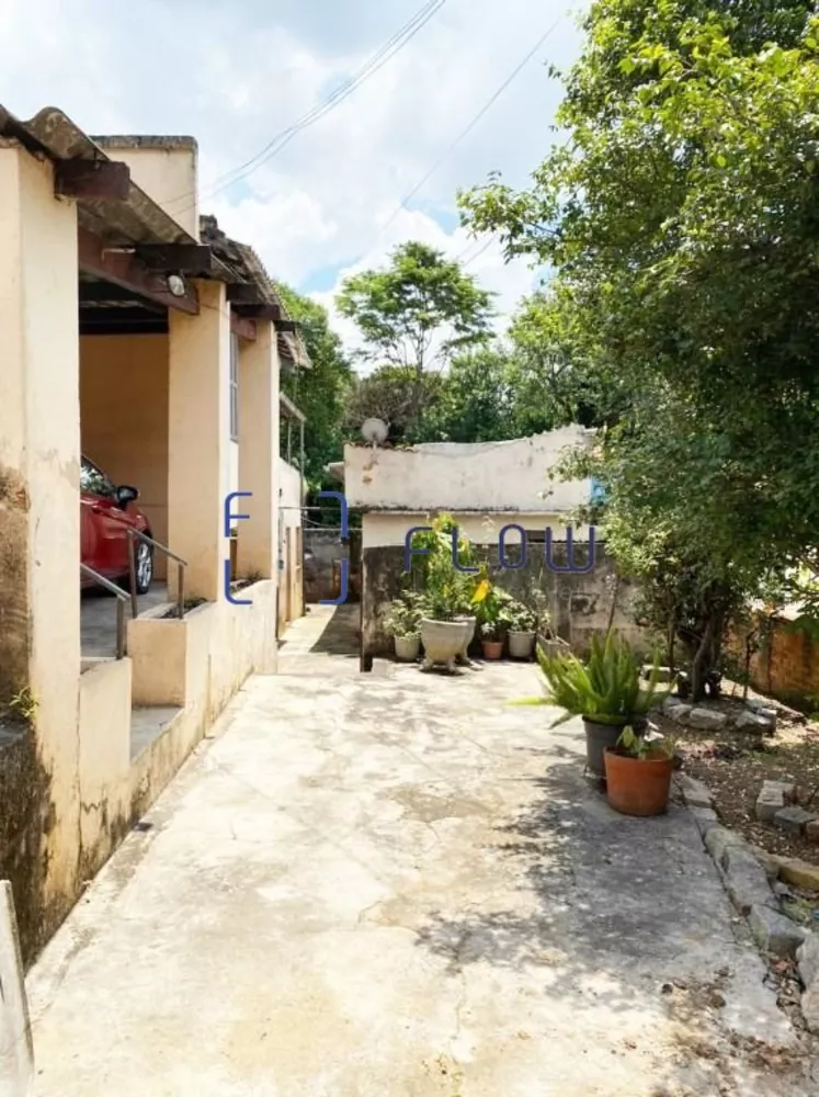 Casa à venda com 3 quartos, 140m² - Foto 2