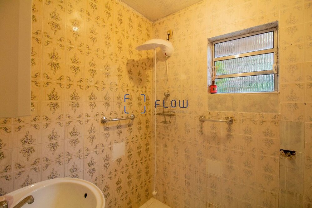 Casa à venda com 4 quartos, 180m² - Foto 13