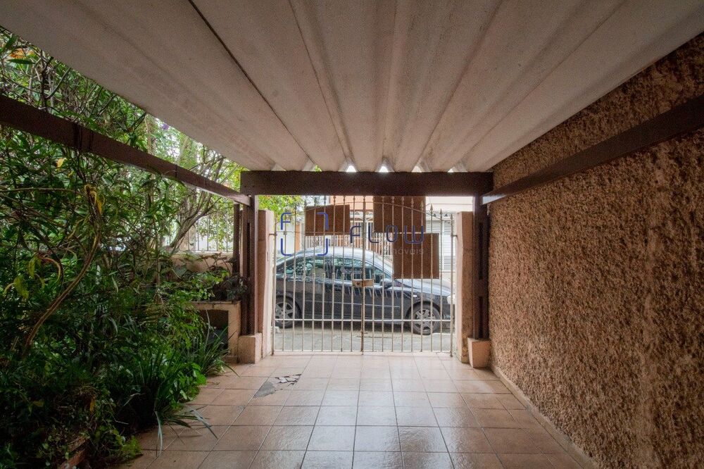 Casa à venda com 4 quartos, 180m² - Foto 14