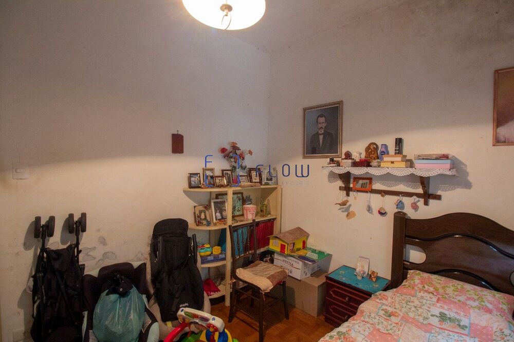Casa à venda com 4 quartos, 180m² - Foto 4