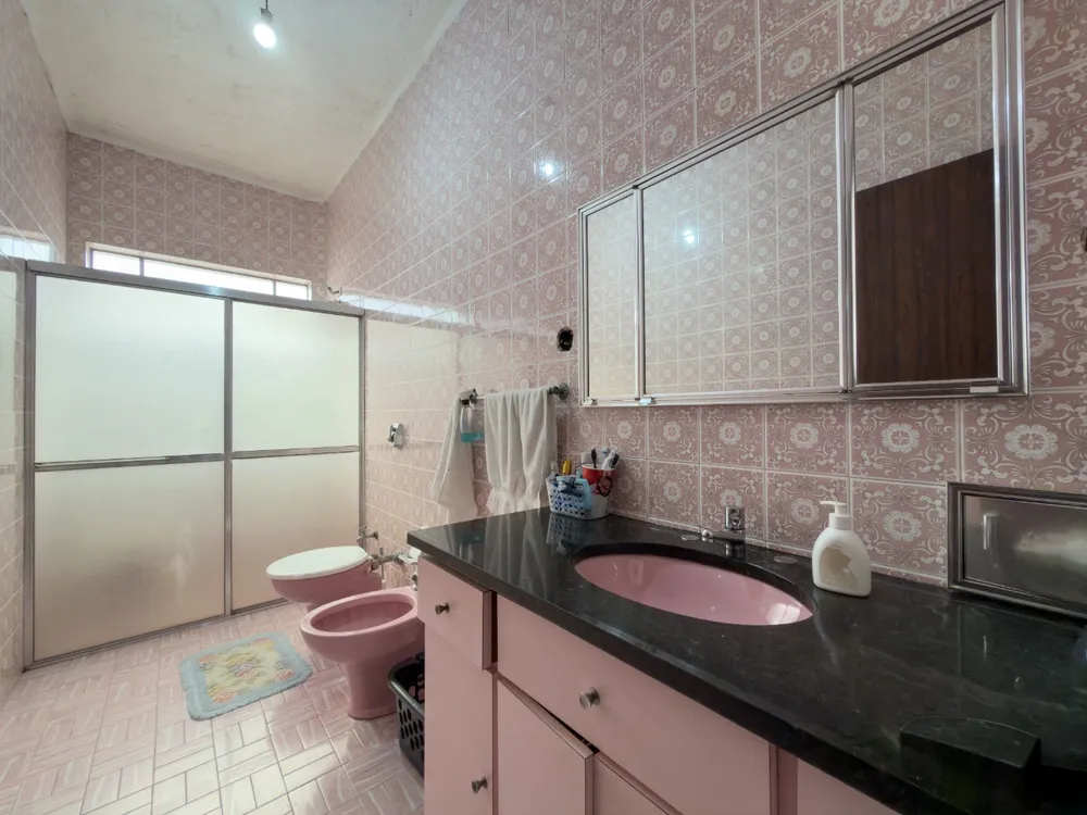 Casa, 3 quartos, 230 m² - Foto 3